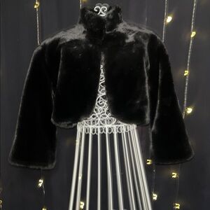 Black Faux Fur XXL Cropped Bell Sleeve Coat